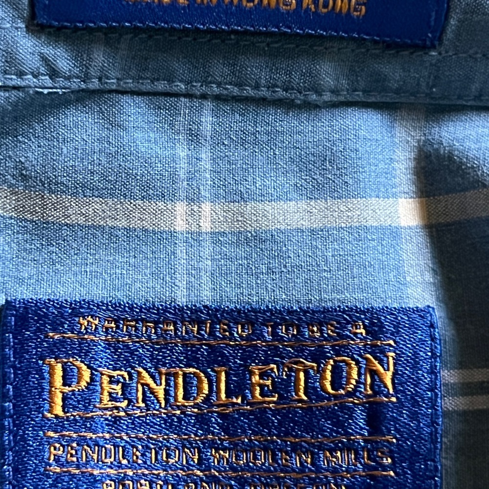 Pendleton Men’s short sleeve button down shirt.  Light blue plaid. Size XL. - Picture 3 of 3